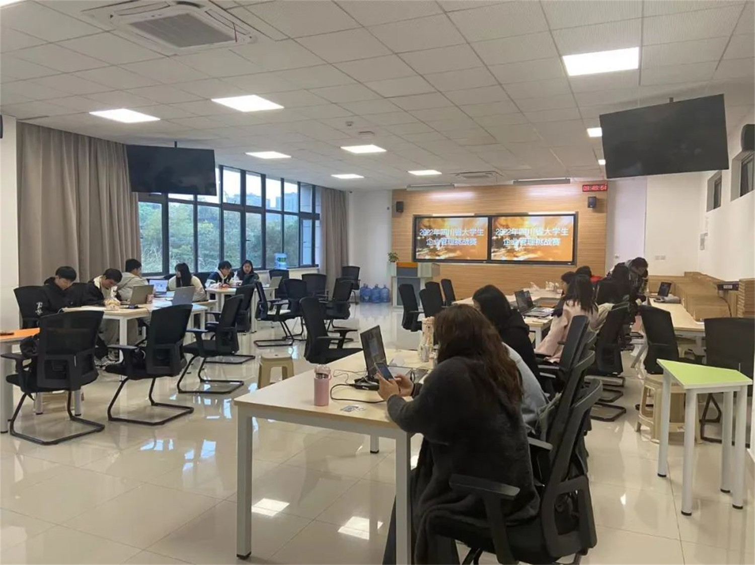 微信图片_20221129093202.jpg 微信图片_20221129093202.jpg