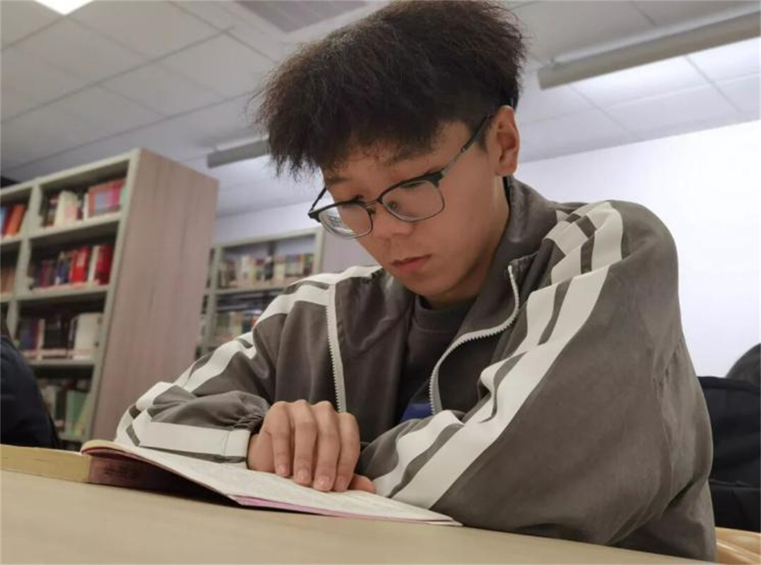 图片2.jpg